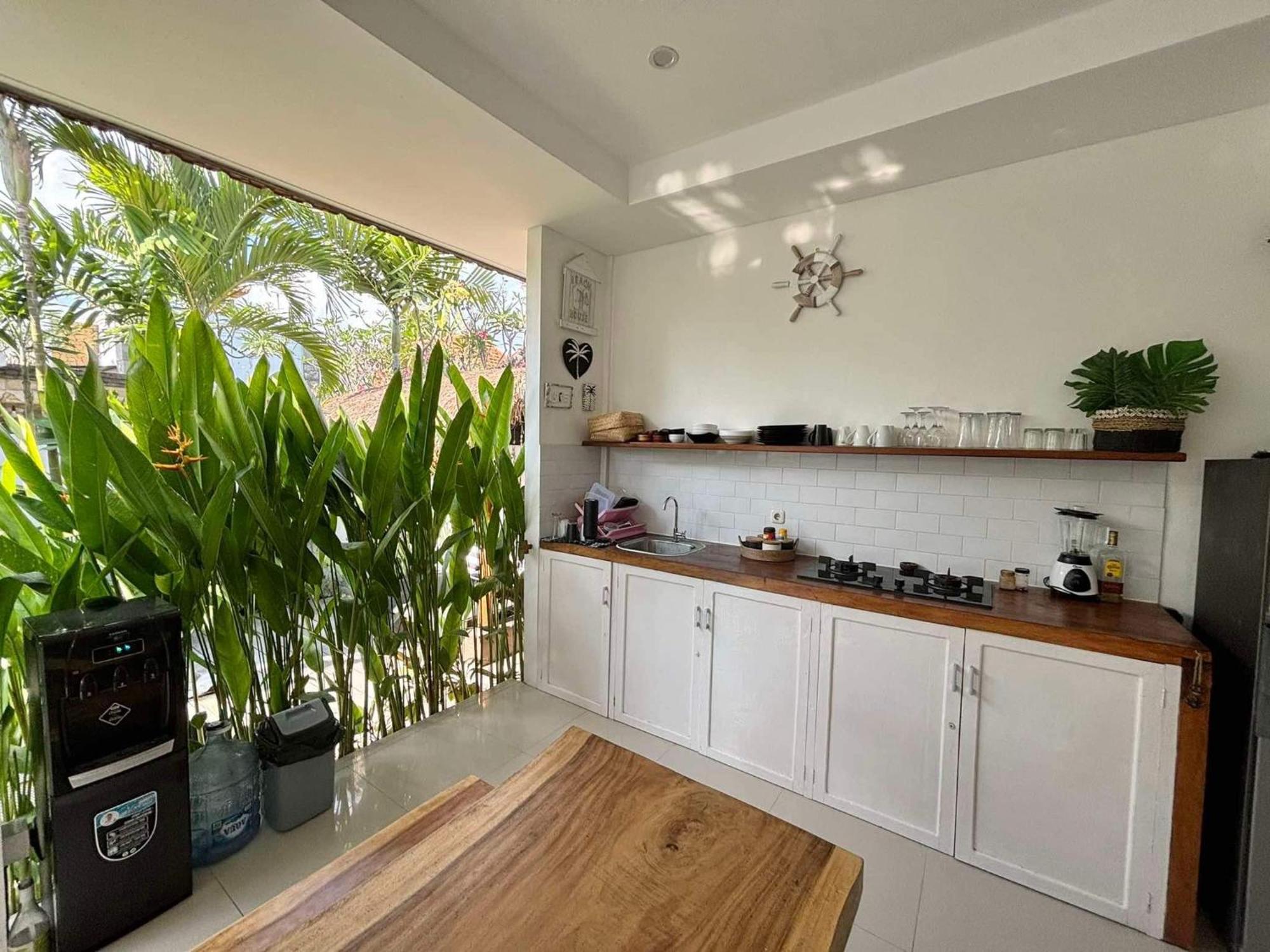 The Captains Villa Nusa Lembongan  Exterior photo